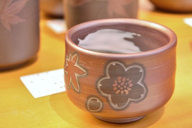 歴史を越えてきた萬古焼 | 伝統工芸 青山スクエア