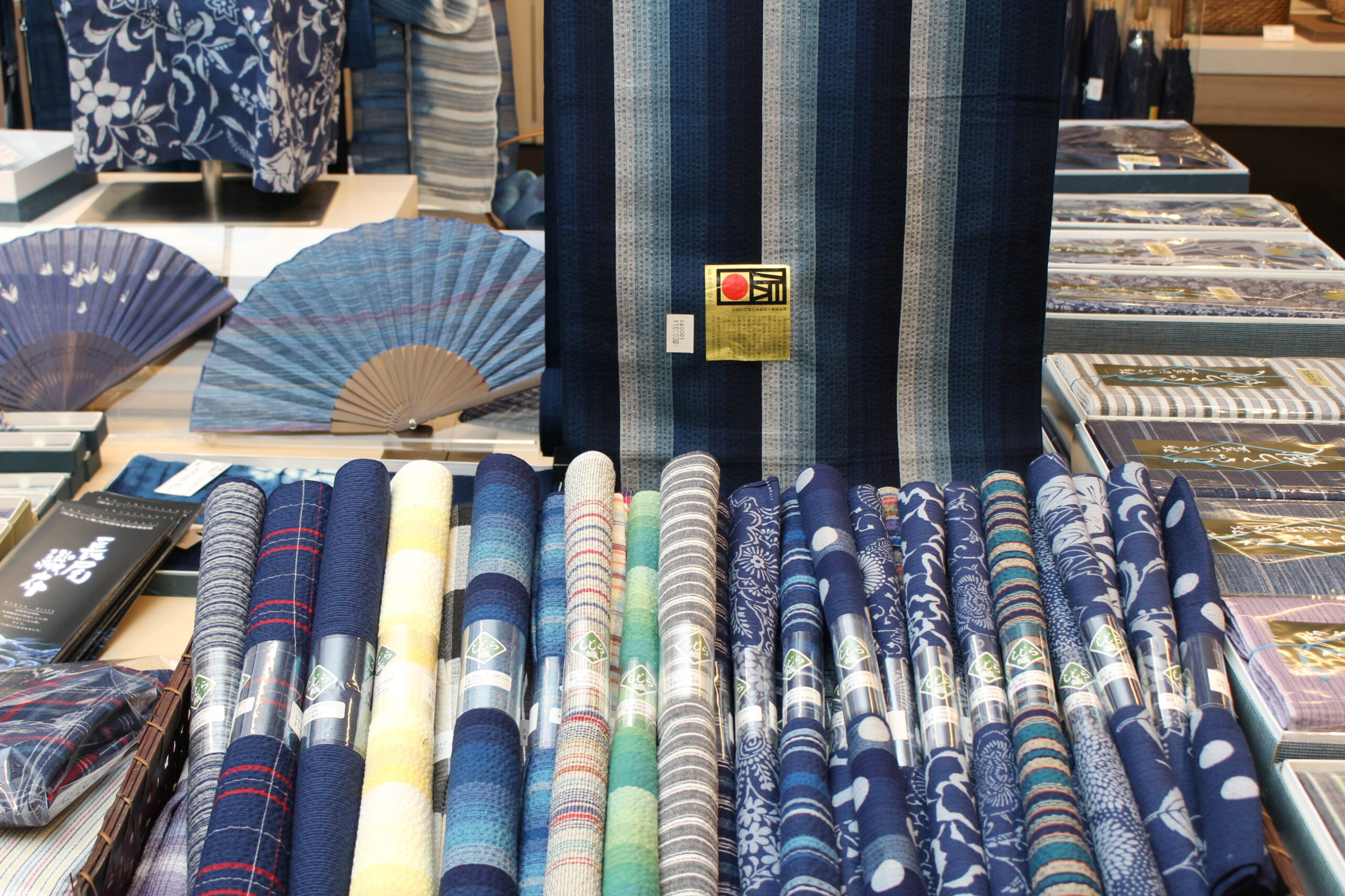 1458★しじら織 正藍染 徳島県 無形文化財 反物 1458☆しじら織 正藍染 徳島県 無形文化財 反物