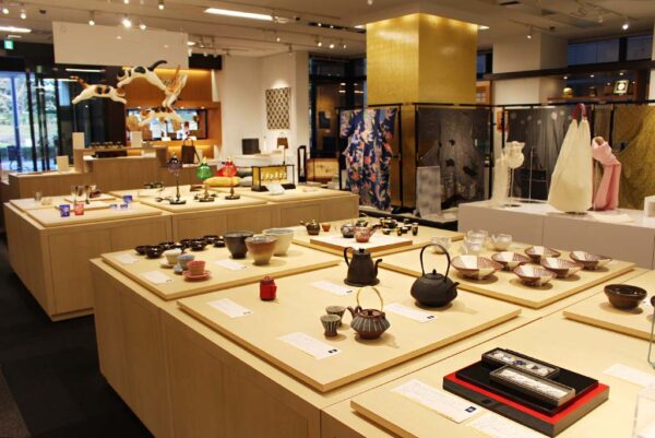 全国伝統的工芸品公募展 Japan Traditional Crafts Aoyama Square