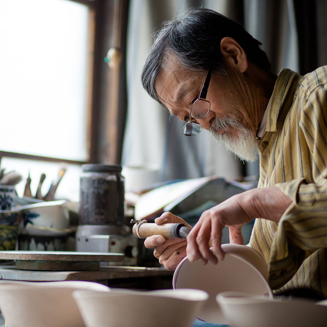 瀬戸染付焼 伝統工芸士 鈴木憲孝展 | 伝統工芸 青山スクエア